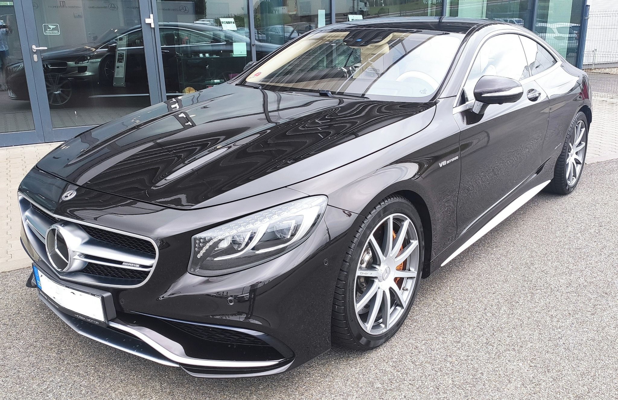 Mercedes-Benz Třídy S, S63 AMG 4M Coupé - fotka 2