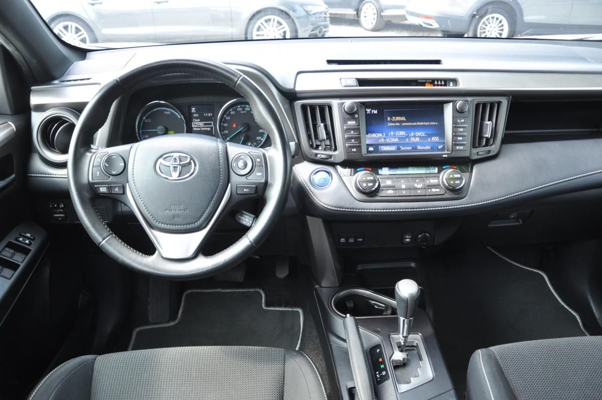 Toyota Rav4, 2.5HSD 114kW - fotka 5