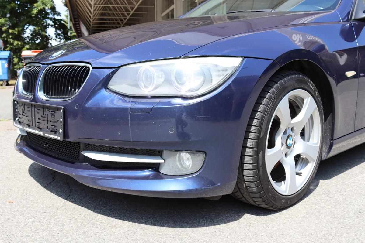 BMW Řada 3, 320D COUPE E92 135kW - fotka 5
