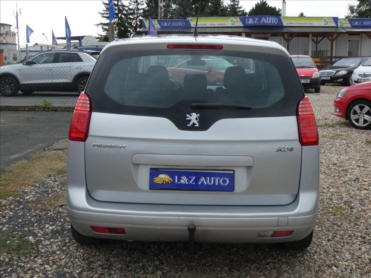 Peugeot 5008, 1,6 THP - fotka 5
