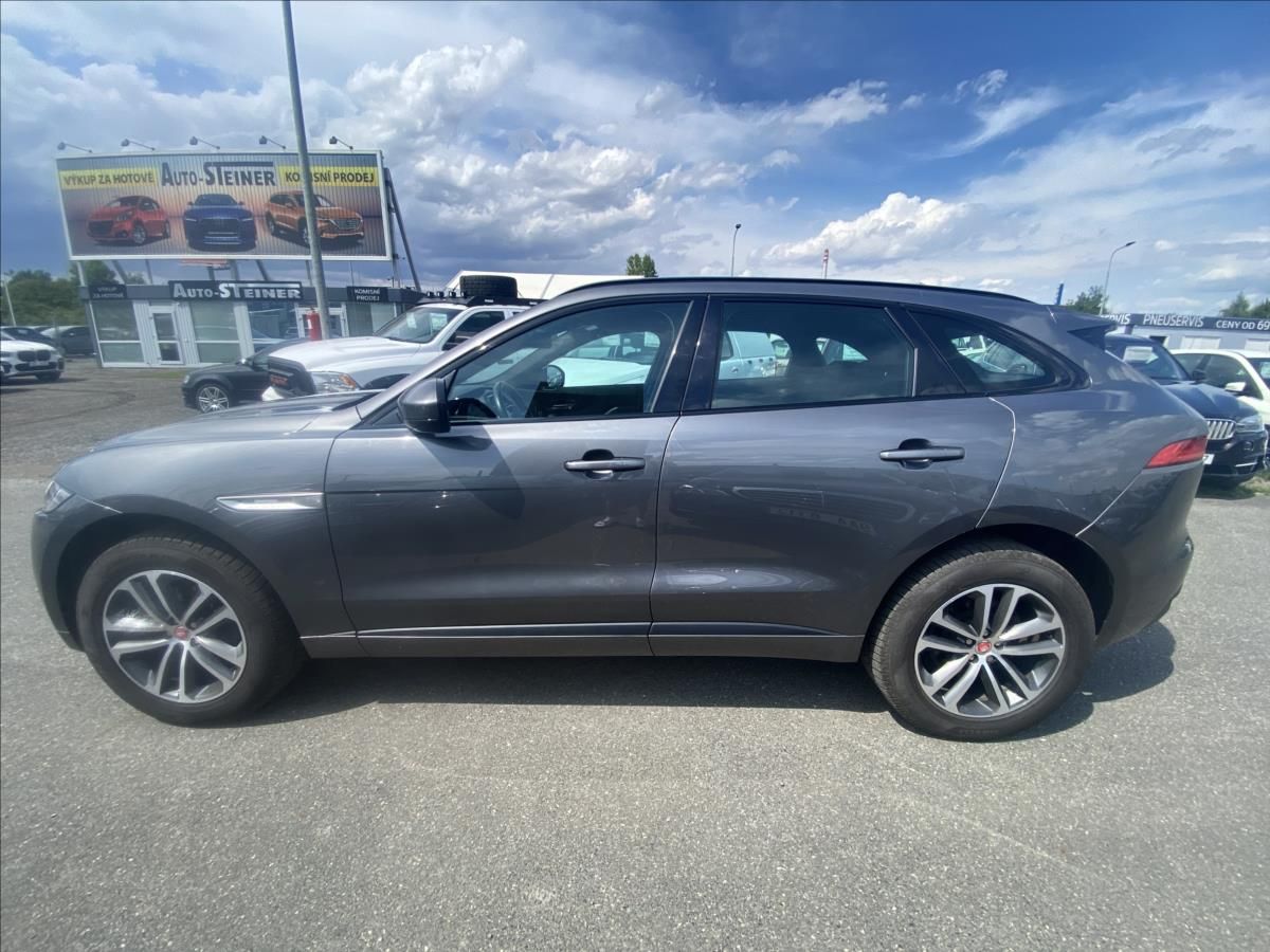 Jaguar F-Pace, 2,0 E-Performance/1.MAJITEL - fotka 4
