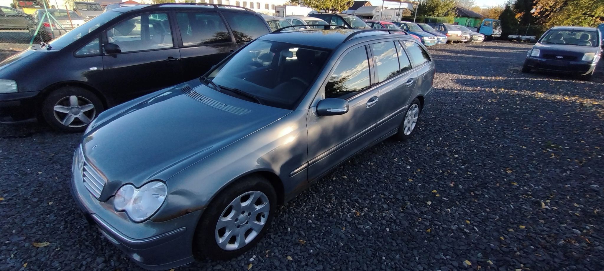 Mercedes-Benz Třídy C, C220 CDI 110kW KOMBI KLIMA - fotka 2