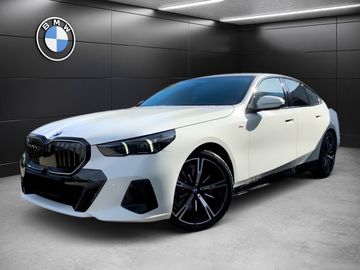 520d xDrive Msport - SKLADEM