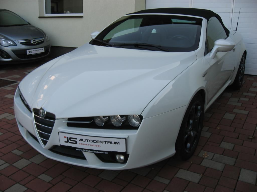 Alfa Romeo Spider, 2,2 JTS 185PS  Exclusive - fotka 2