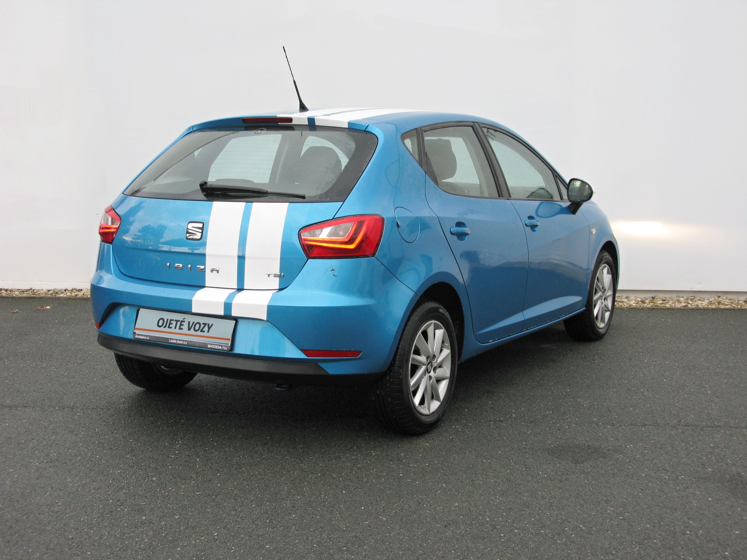 Seat Ibiza, Style 1.2 TSI 77 kW - fotka 2