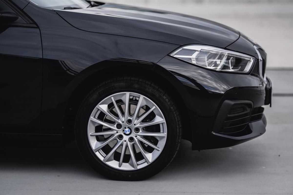 BMW Řada 1, 116d Hatchback - fotka 6