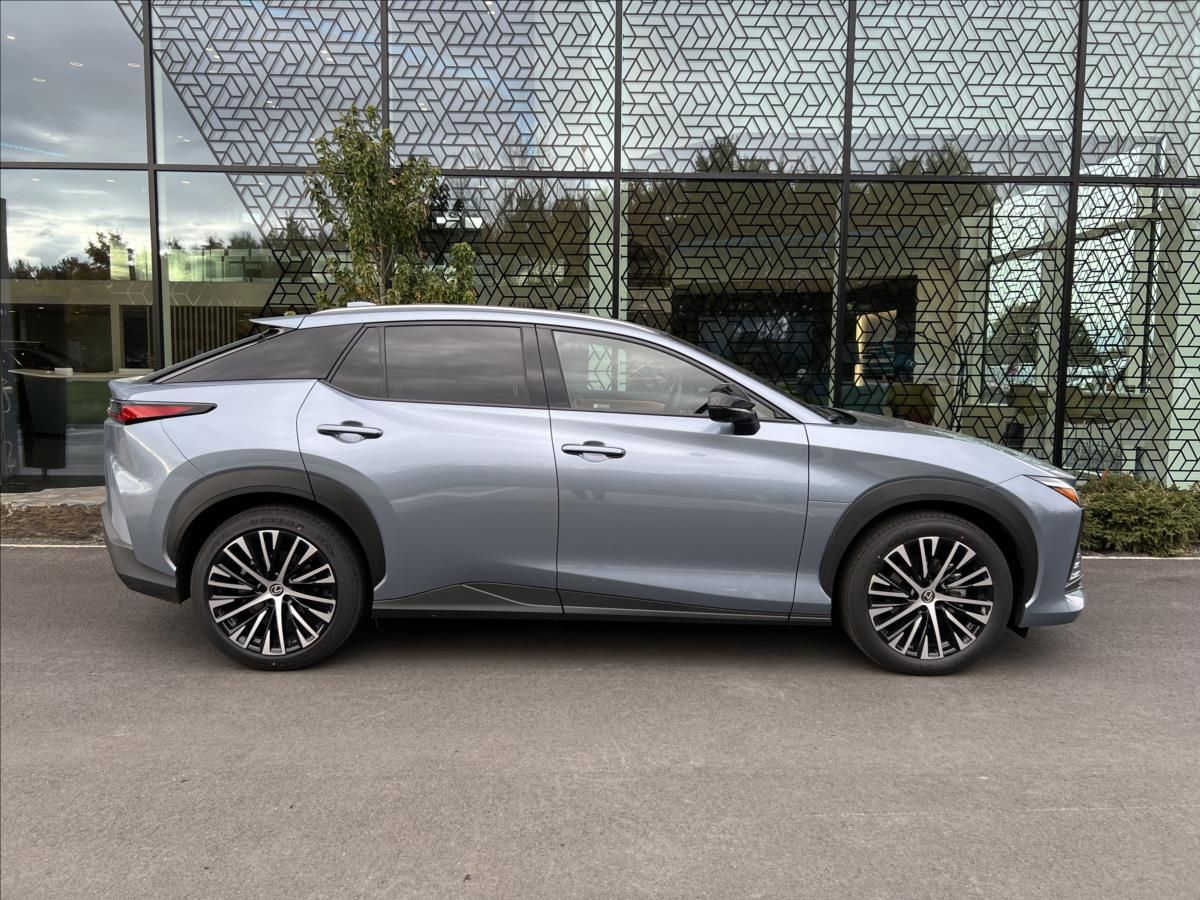 Lexus RZ 450e, RZ 450e Executive Top  BEV 4x4 - fotka 4