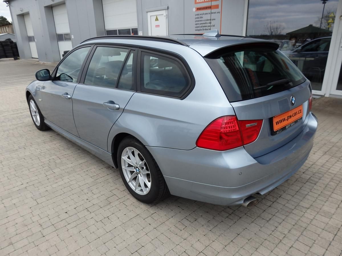 BMW Řada 3, 320D XENONY, NAVI, PDC - fotka 5