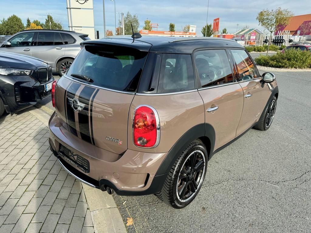 Mini Countryman, S  135kW ALL4 PANO POLOKŮŽE - fotka 6