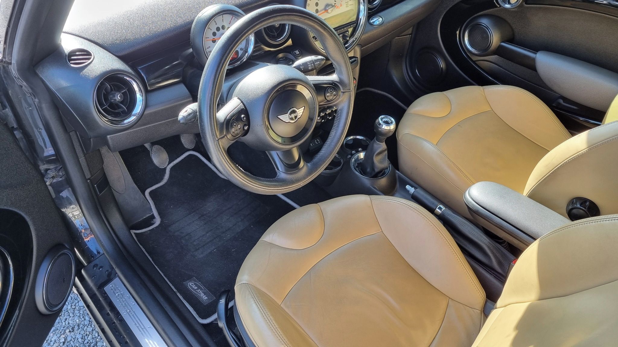 Mini One, Diesel 1.6 66kw Klima - fotka 6