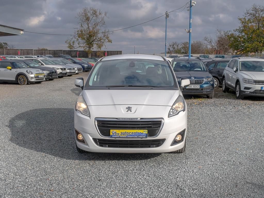 Peugeot 5008, FL 1.6HDI 88KW mat – 7sed - fotka 2