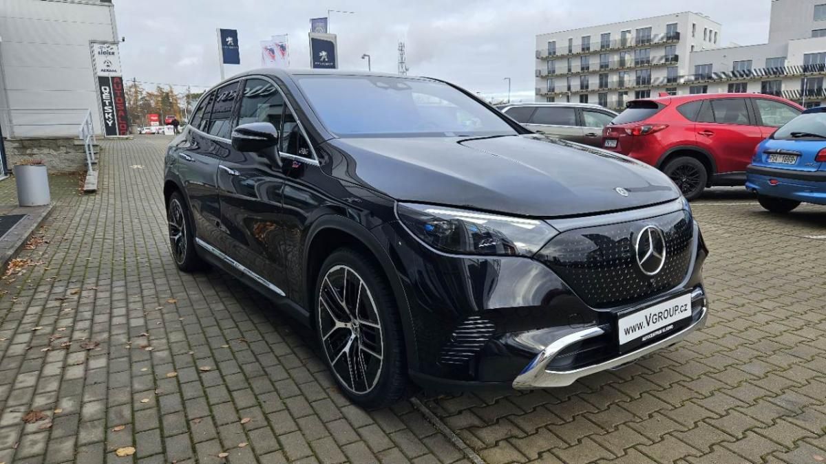 Mercedes-Benz EQE - fotka 6