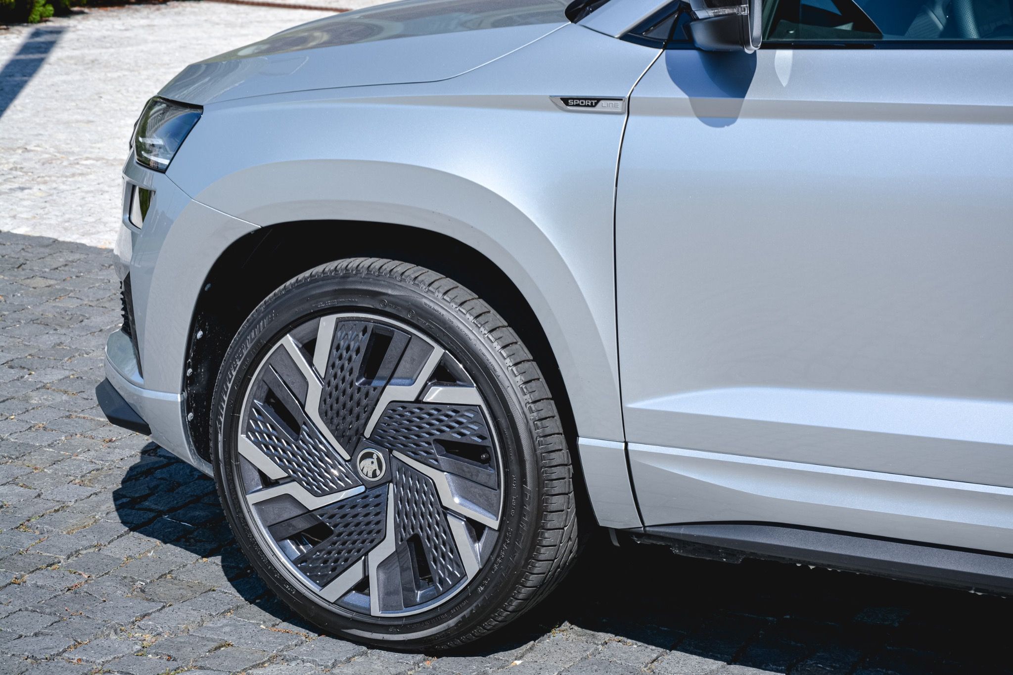 Škoda Karoq, 2,0Tdi Exclusive 7ST DSG 4x4 - fotka 6