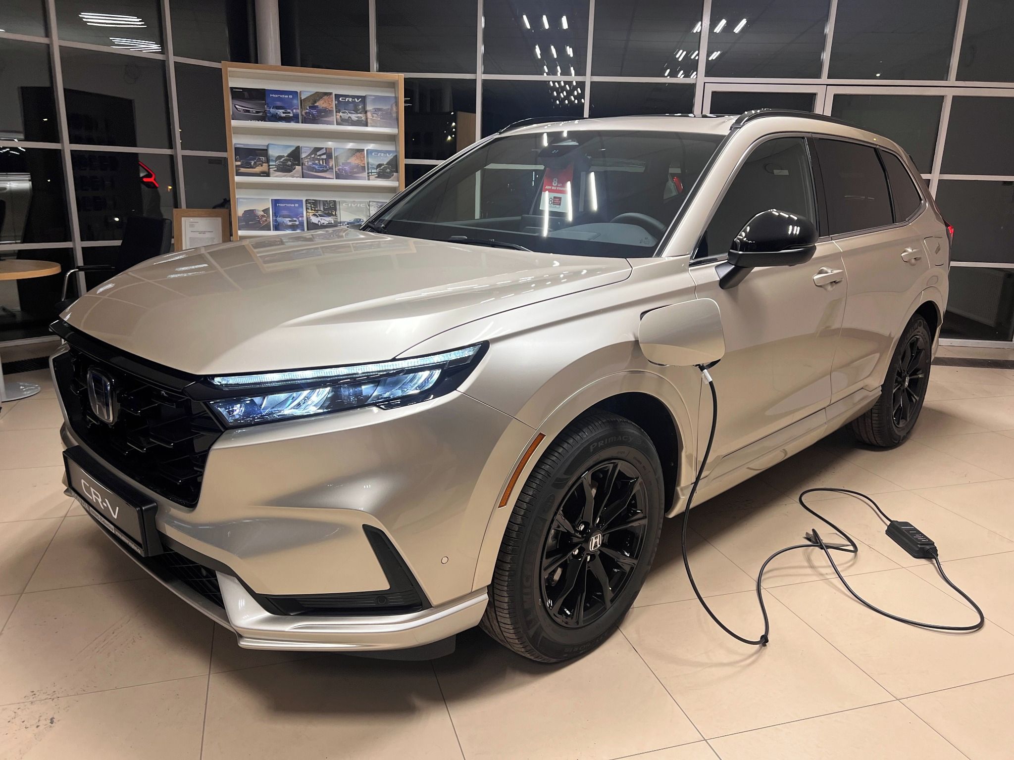 Honda CR-V, 2.0e:PHEV Advance Tech - fotka 2