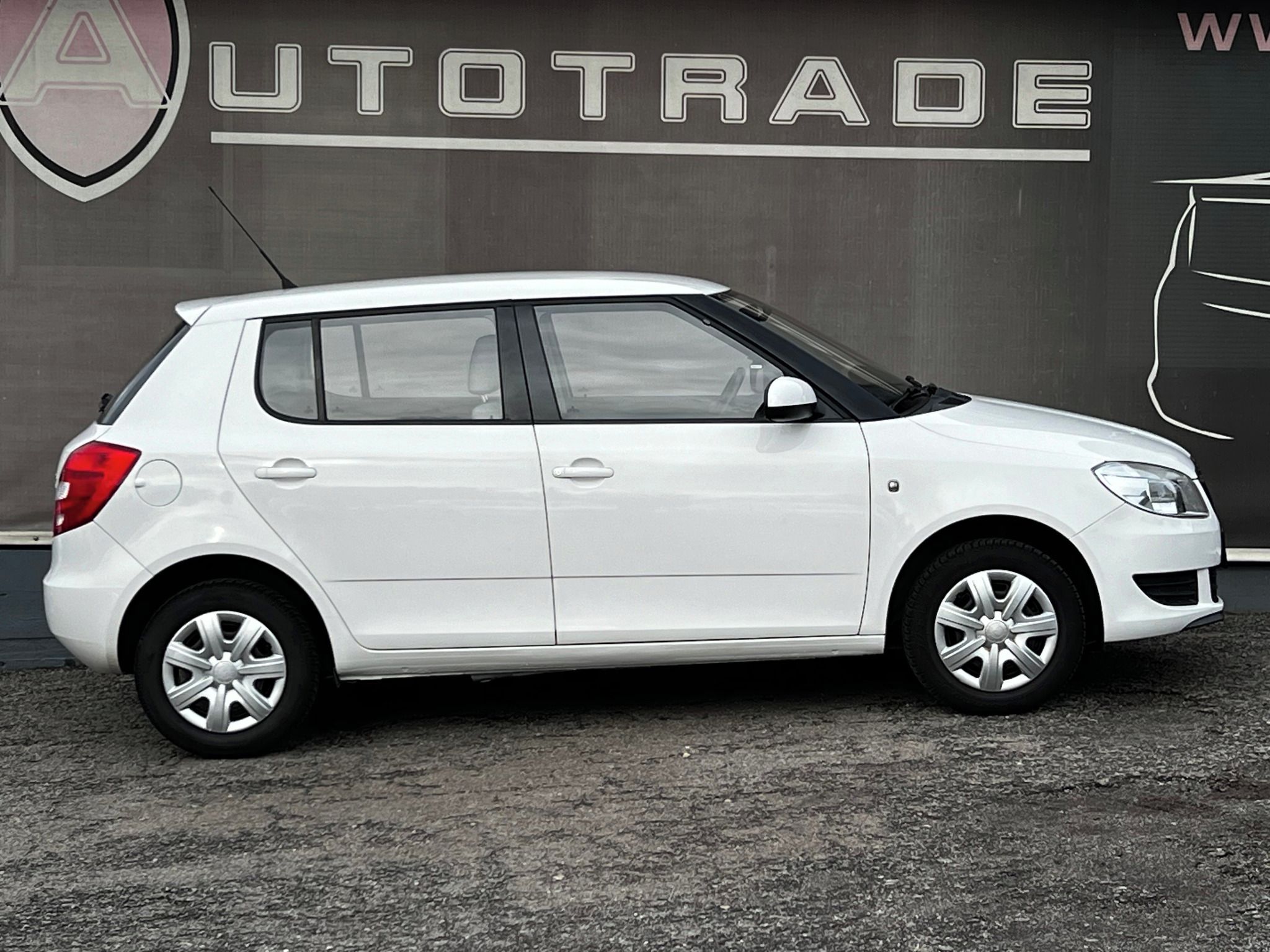 Škoda Fabia, 1.2i 44kW, 1.maj., Plný Servis - fotka 5
