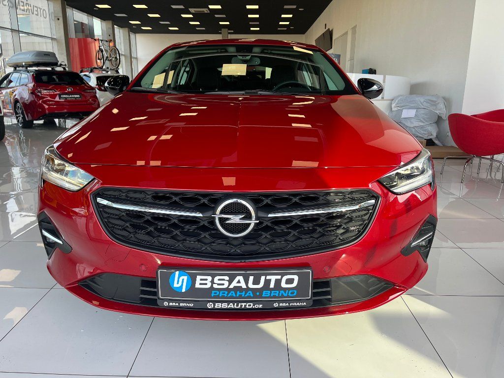 Opel Insignia, 1.5CDTi 90kW 1.MAJITEL - fotka 2