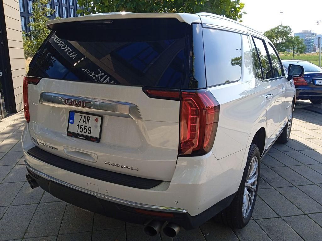 GMC Yukon, Denali 6,2L, V8 - fotka 3