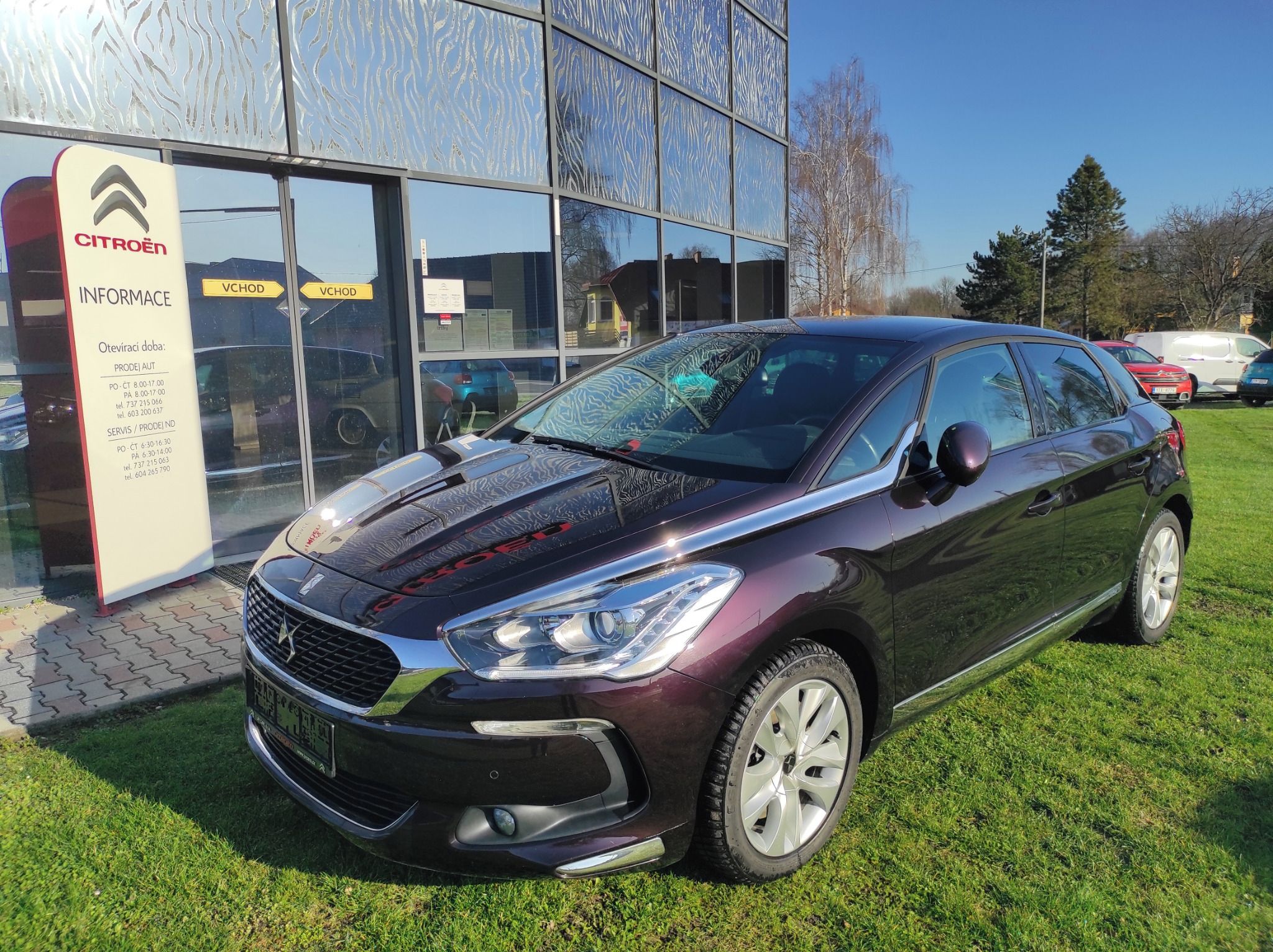 Citroën DS5, 2.0 HDi EAT6 - fotka 3