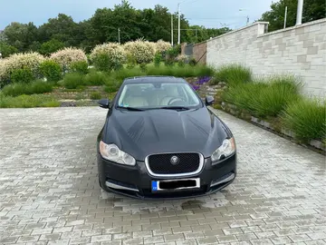Jaguar XF, Jaguar XF 3.0 V6