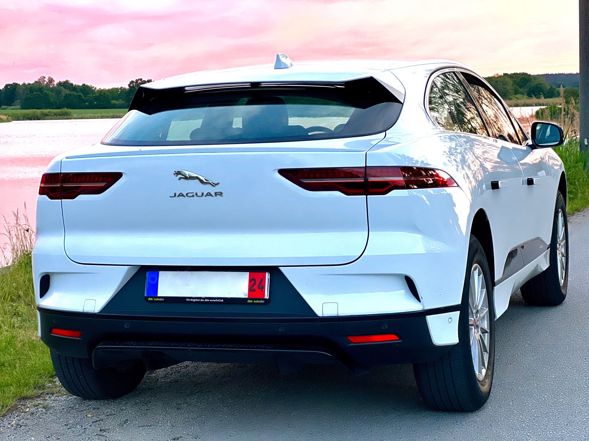 Jaguar I-Pace, Iv400 Kuze 400ps/694Nm 470km - fotka 6