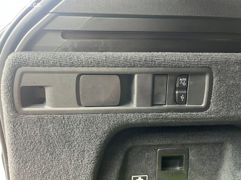 BMW X5, fotka 15
