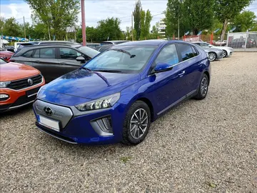 Hyundai IONIQ, 100kw,SOH100%,výhřev,LED