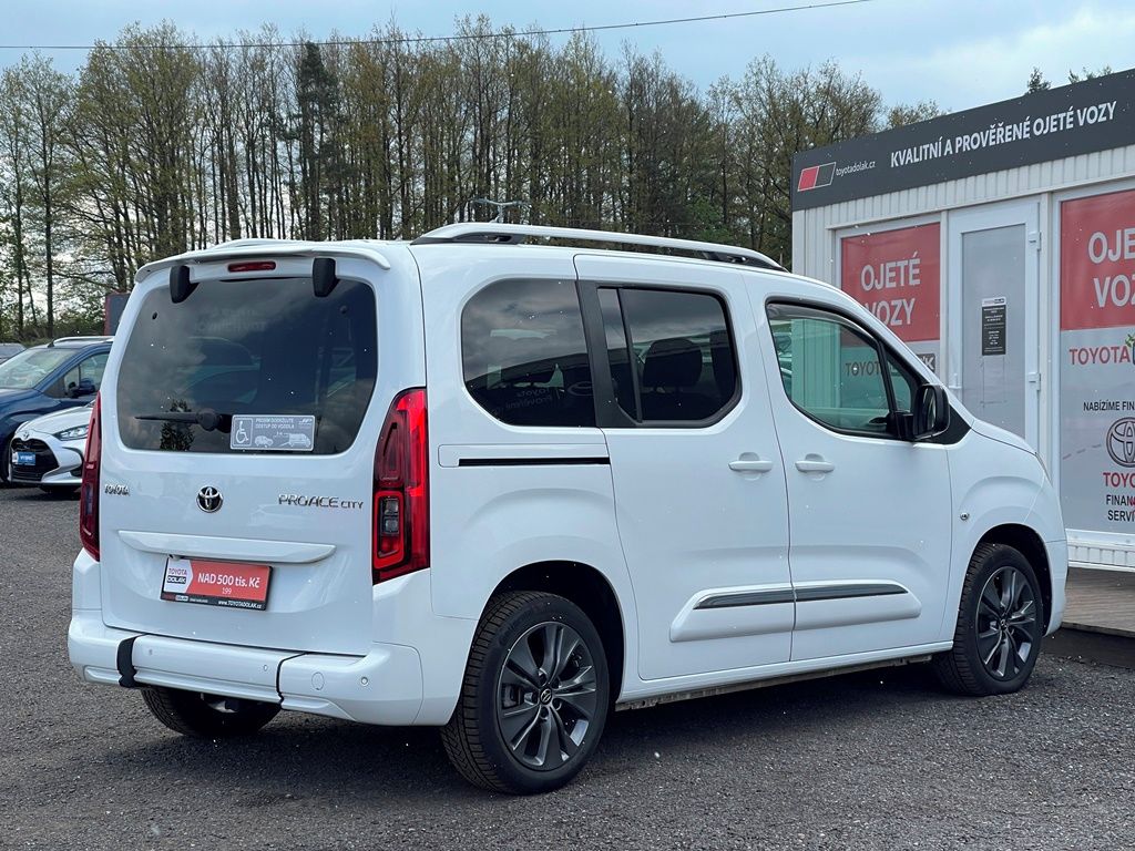 Toyota Proace City Verso, 1.2iT, ČR-1m, Úprava pro ZTP!! - fotka 6