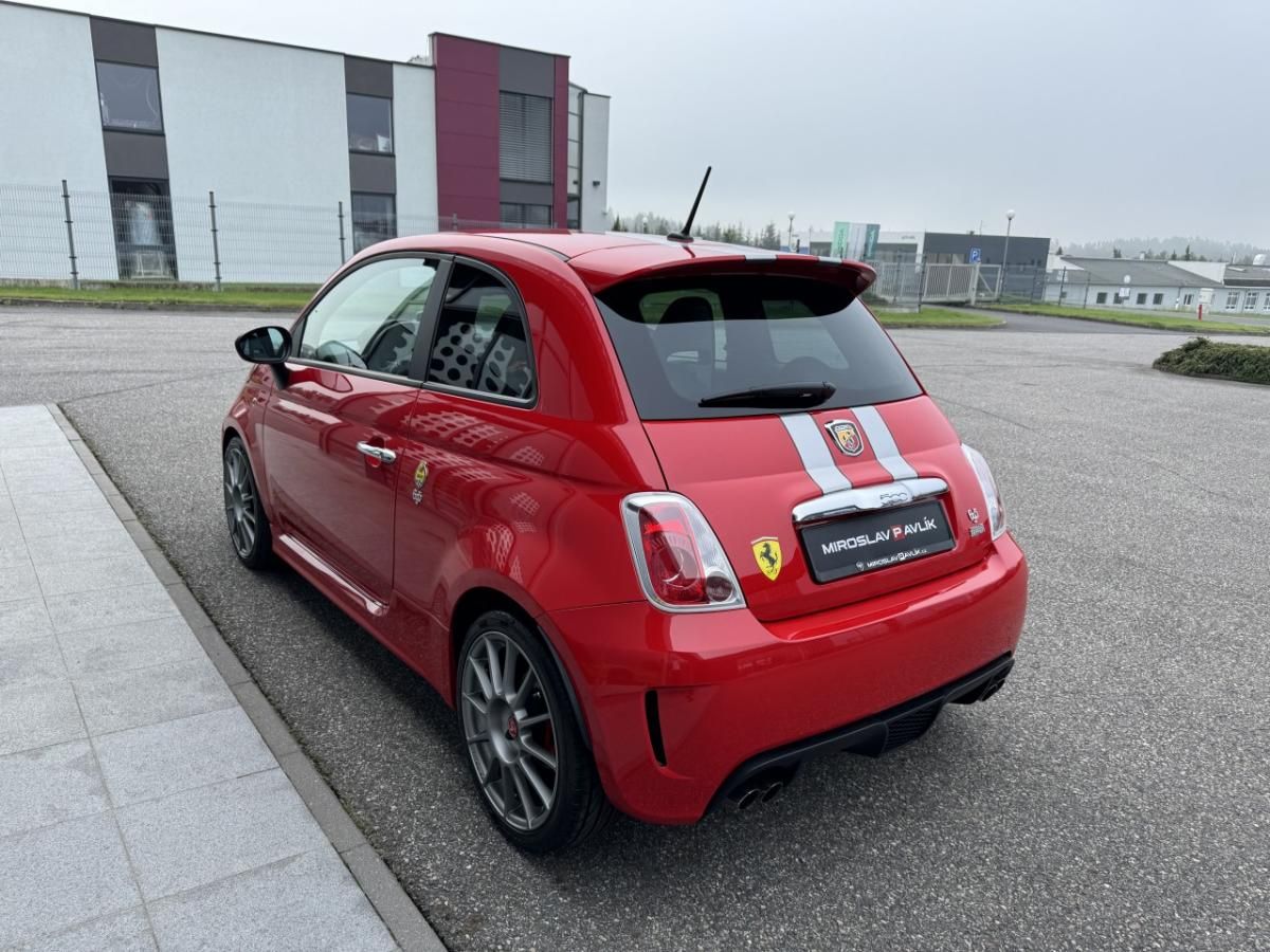 Abarth 500, FOR FERRARI DEALERS - fotka 6