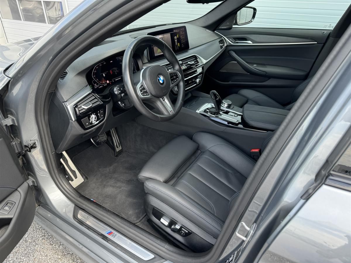 BMW Řada 5, 520d xDrive Touring - fotka 5