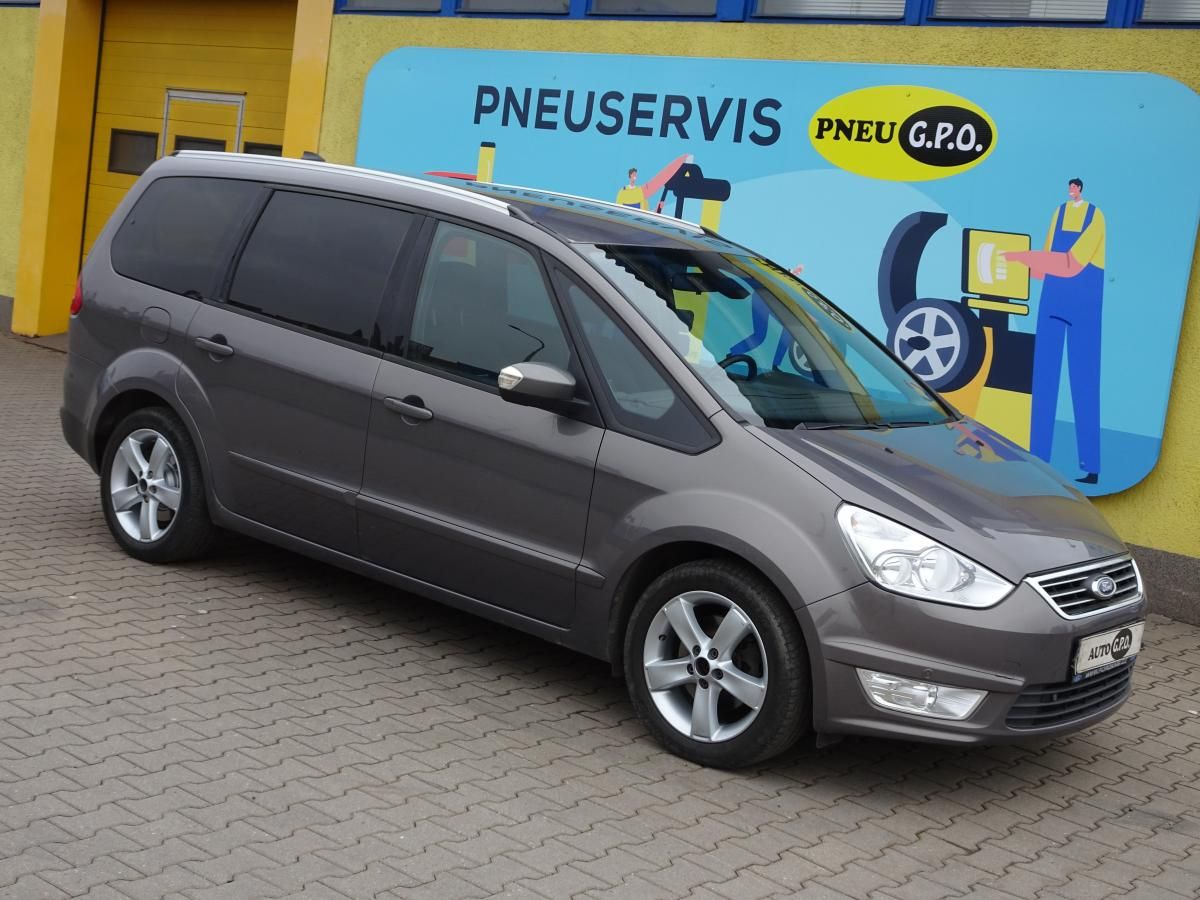 Ford Galaxy, 2.0 TDCi 7 míst - fotka 3