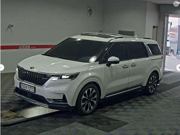 3.5 V6 7míst - ihned k odběru