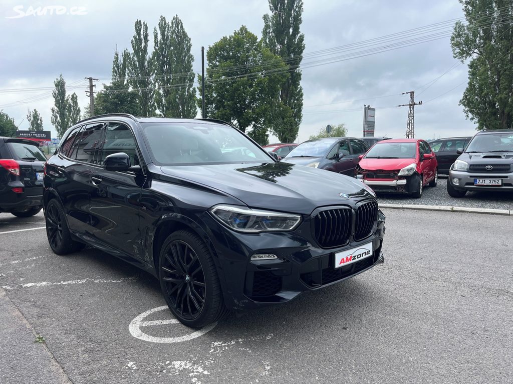 BMW X5, fotka 7