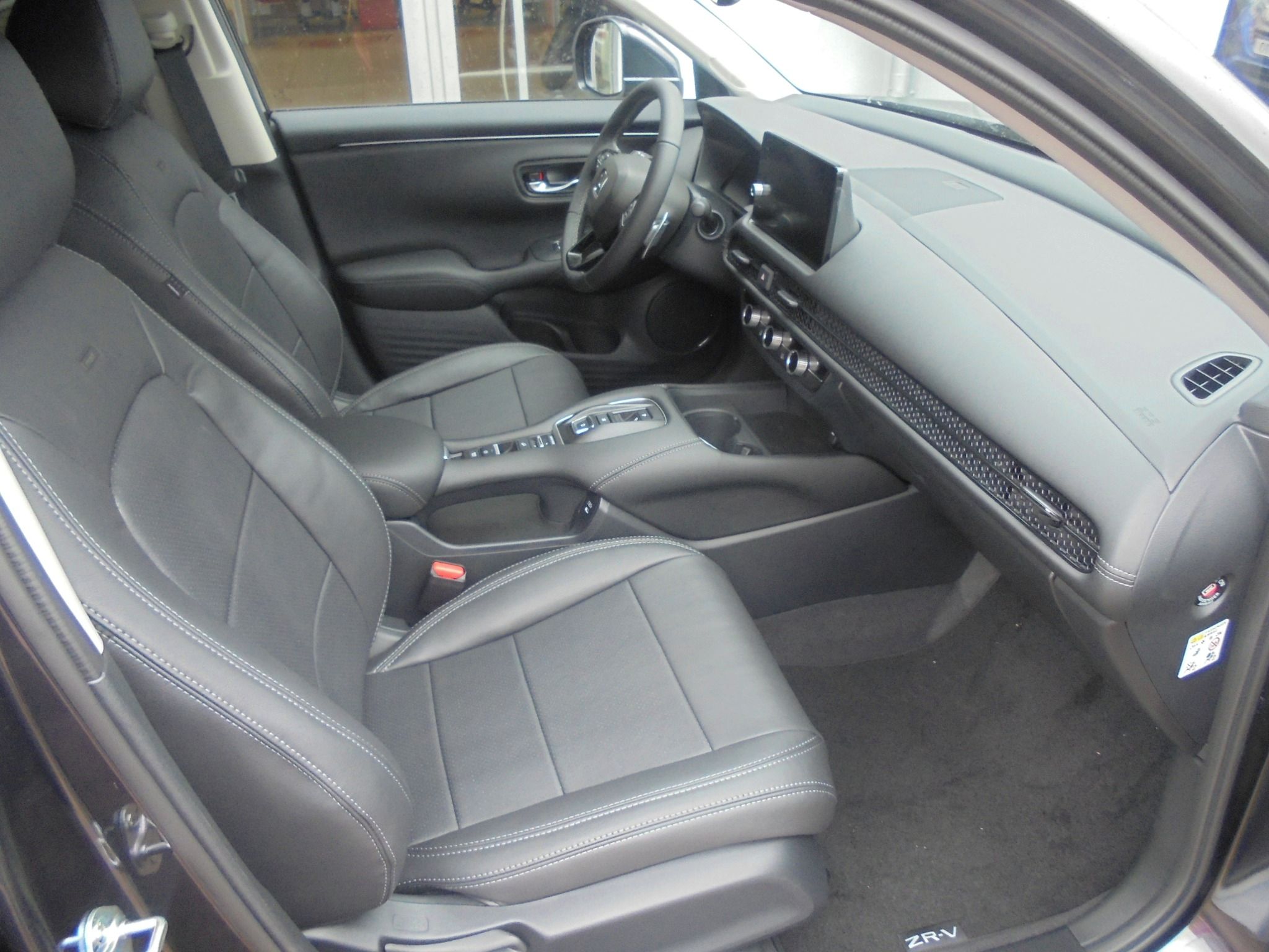 Honda ZR-V, 2.0e:HEV ELEGANCE TOP CLASS 26 - fotka 2