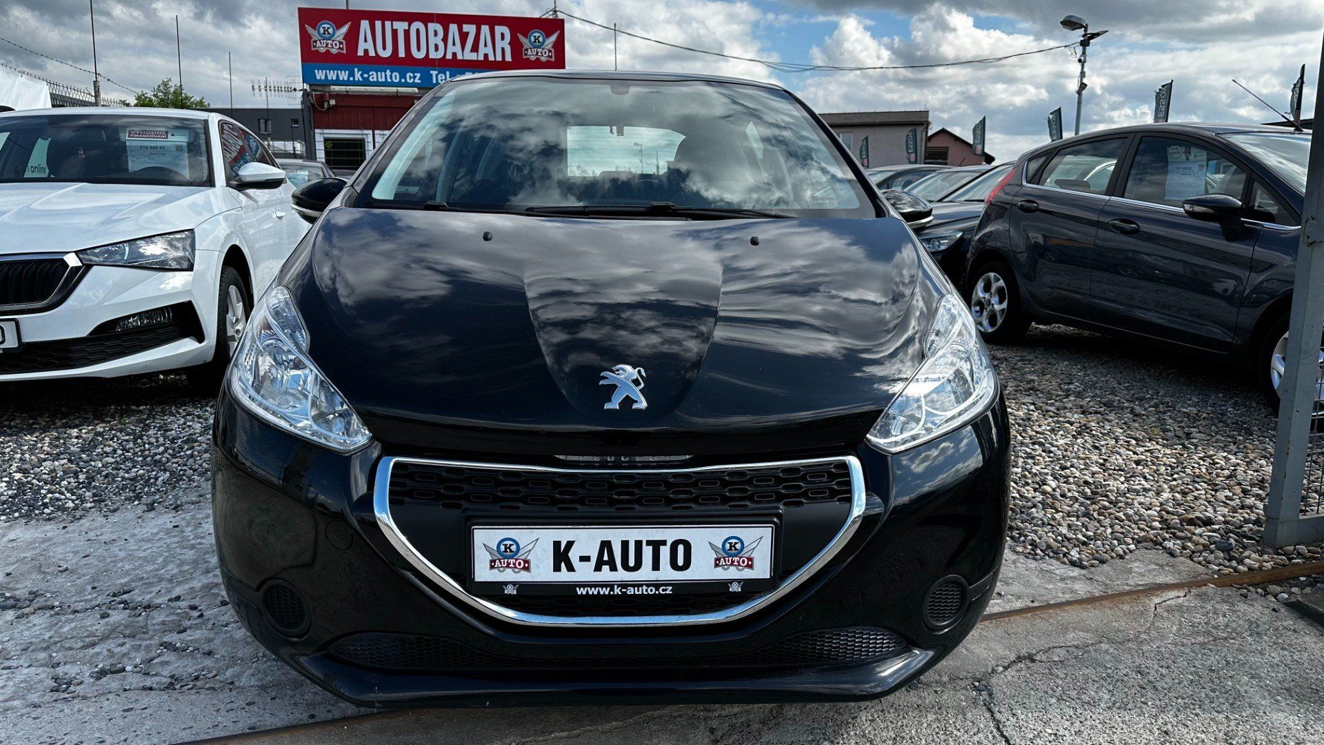 Peugeot 208, 1.2i 60kW*PureTech*Servis* - fotka 2