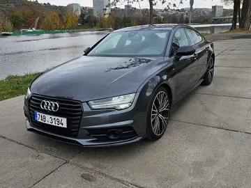Audi A7, Competition