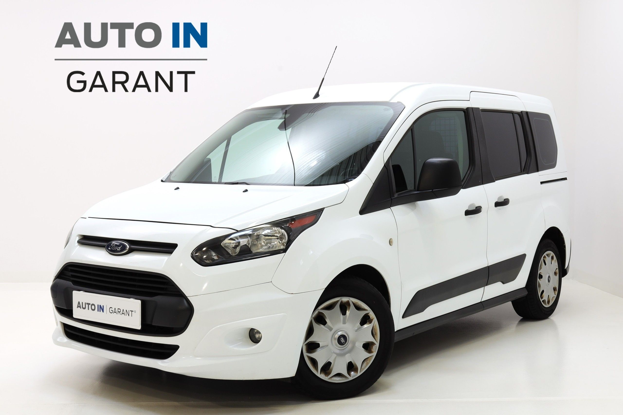 Ford Transit Connect, 74kW,navi.,kamera,rozvody,serv