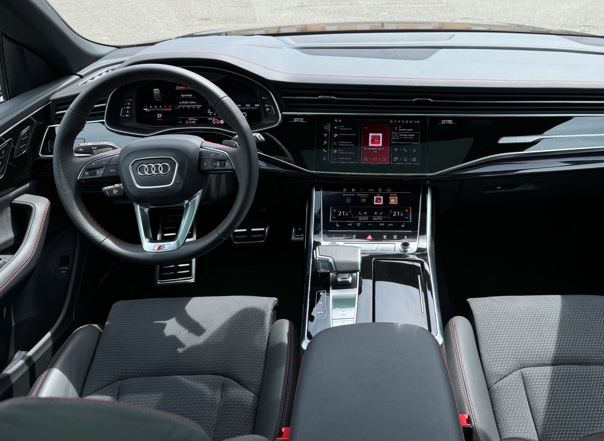 Audi Q8, 50 TDI SLINE - FACELIFT - MAX - fotka 2