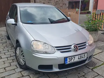 Volkswagen Golf, servisováno