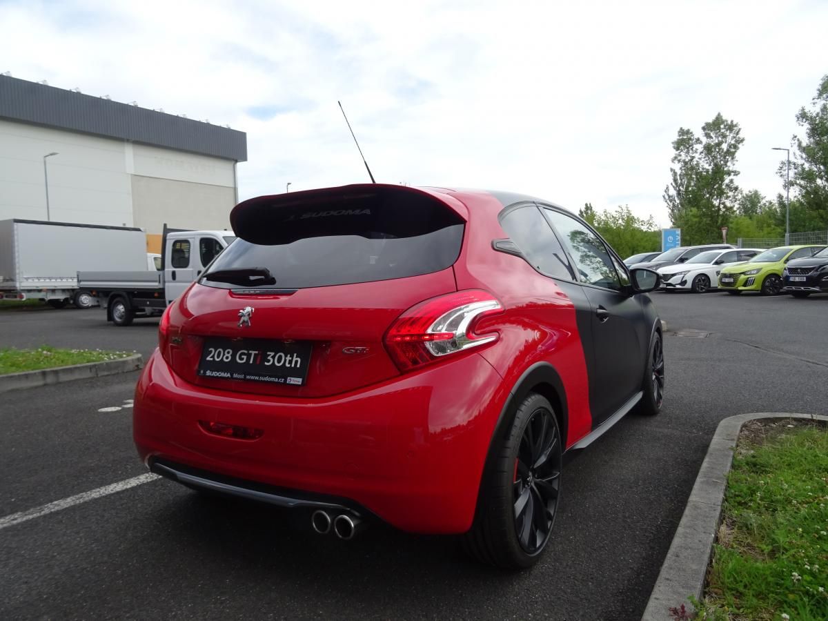 Peugeot 208, GTi 1.6 30th Anniversary - fotka 4