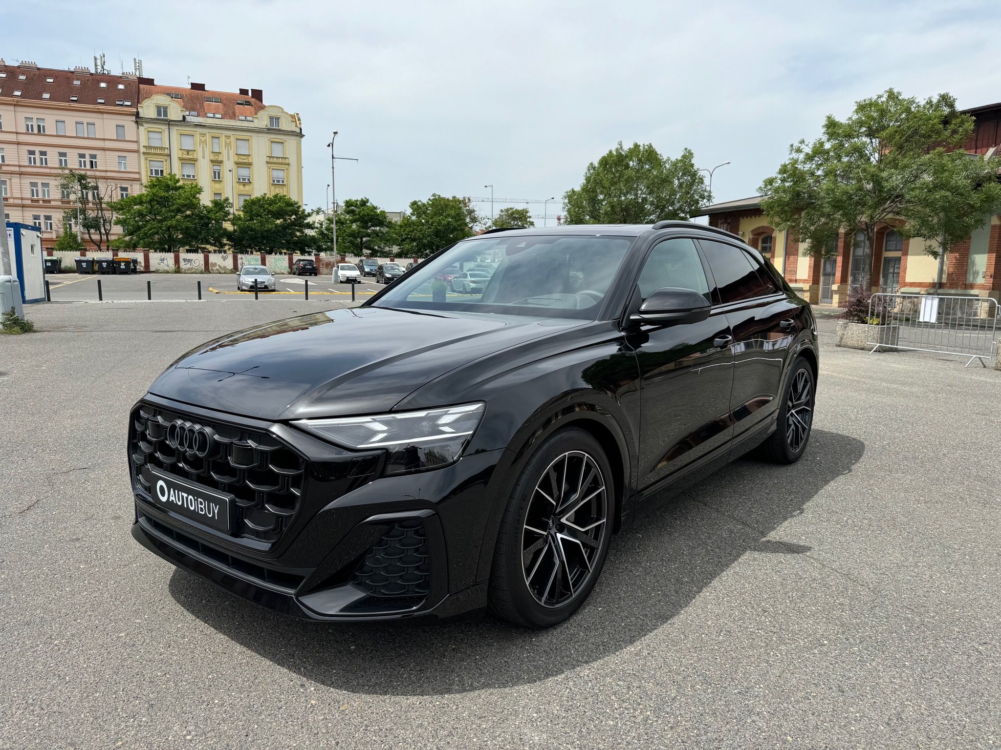 Audi Q8, 50 TDI SLINE - FACELIFT - MAX - fotka 5