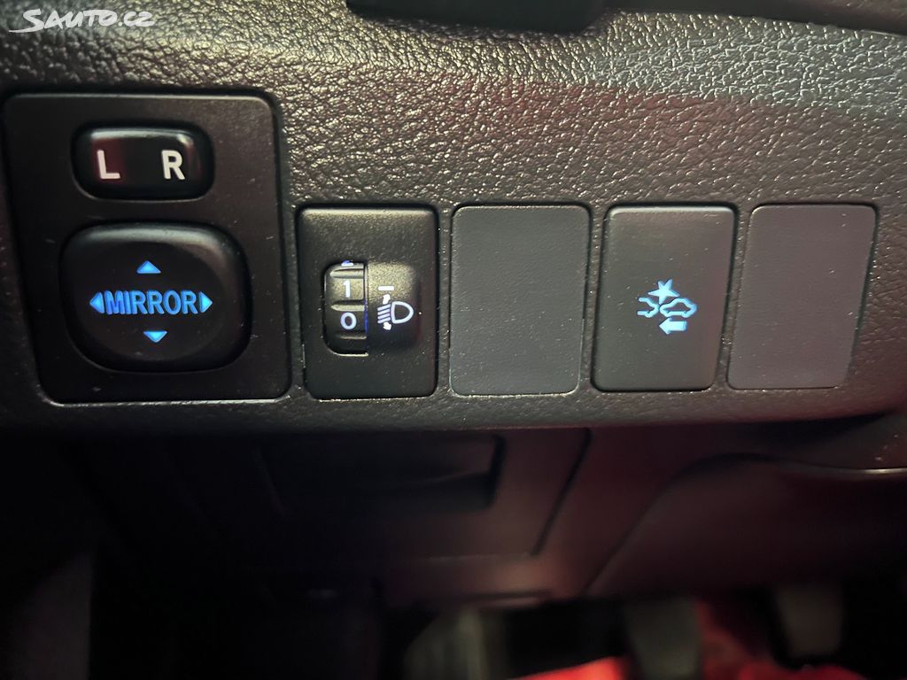 Toyota Auris, fotka 21