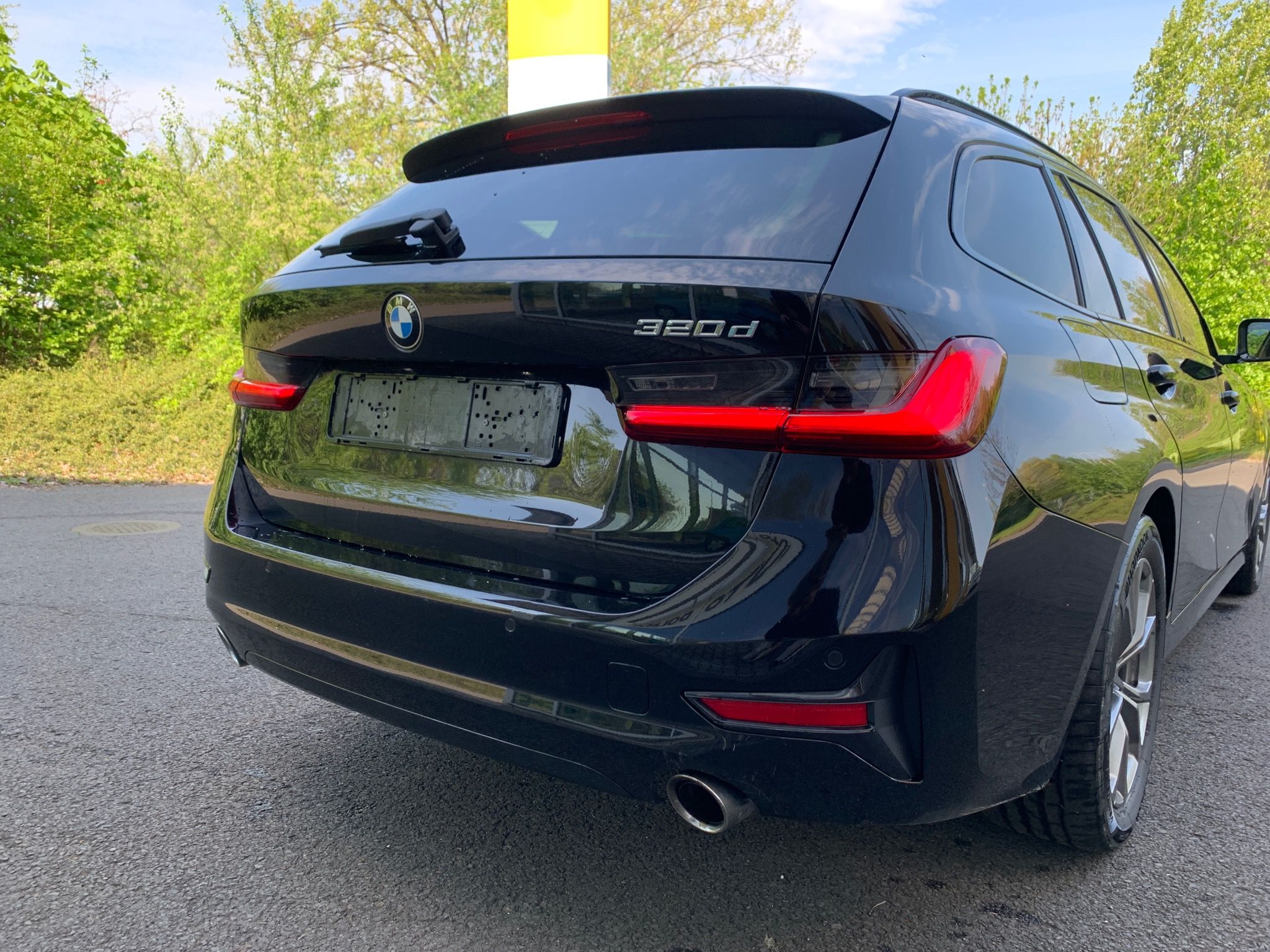 BMW Řada 3, 320d Sportline Touring - fotka 4