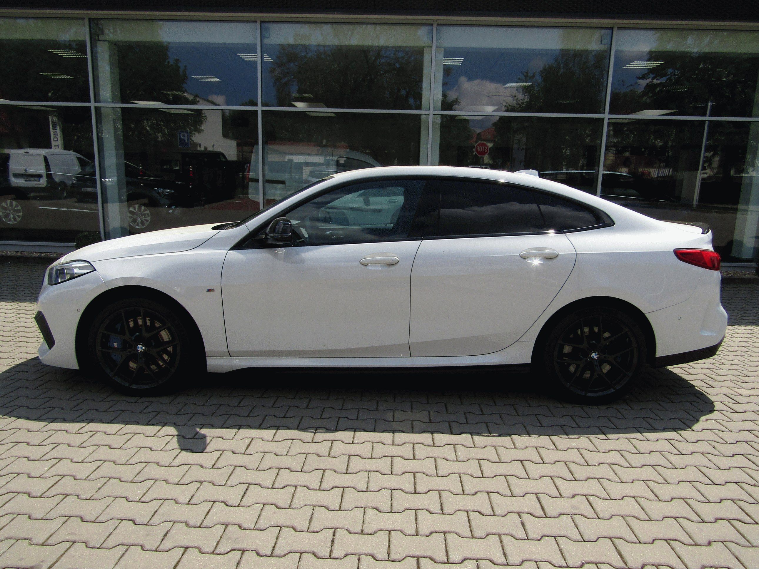 BMW Řada 2, M235i xDrive 225 kW - fotka 4