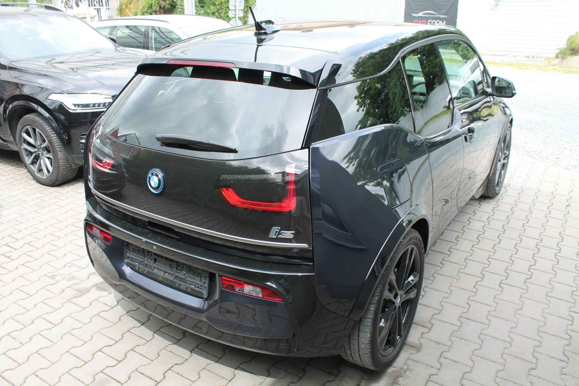 BMW i3, i3S 135kW Harman Kardon 94Ah - fotka 5