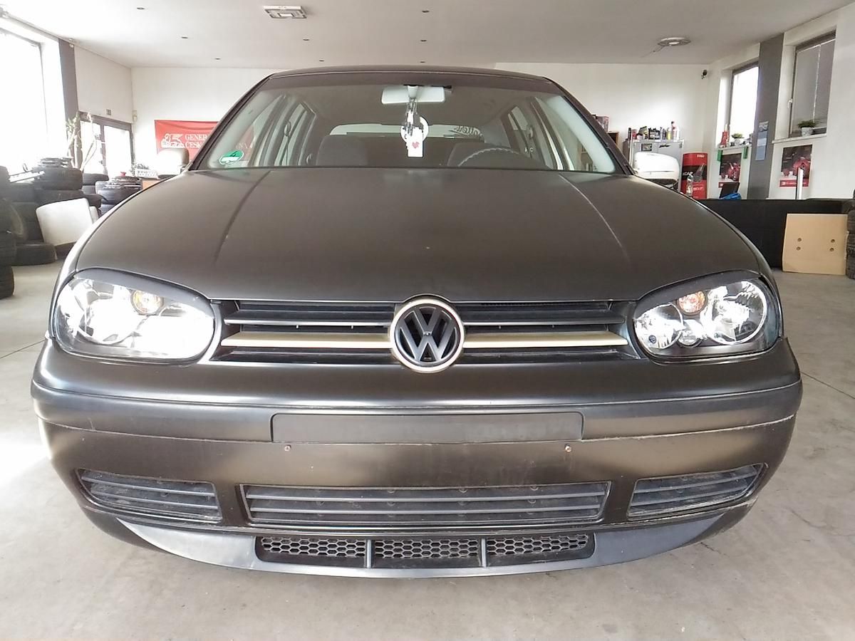 Volkswagen Golf, IV,1,4I,55KW,BASTLER,DODĚLÁVKA - fotka 3