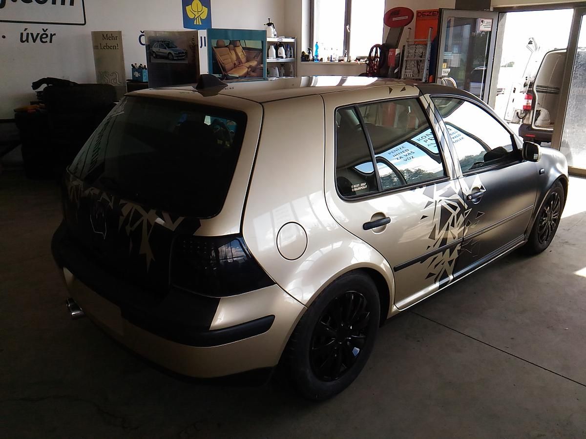 Volkswagen Golf, IV,1,4I,55KW,BASTLER,DODĚLÁVKA - fotka 6