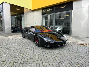 Ferrari F8, TRIBUTO LIFT JAKO NOVÉ SKLADEM