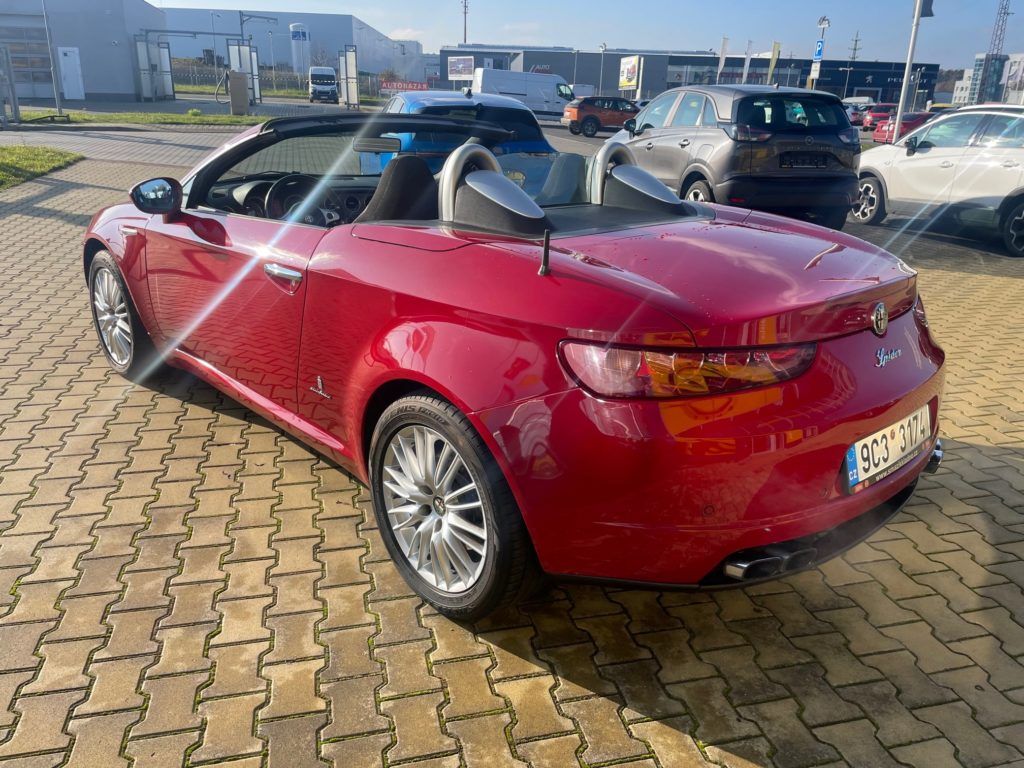 Alfa Romeo Spider, 2.4 JTD - fotka 5