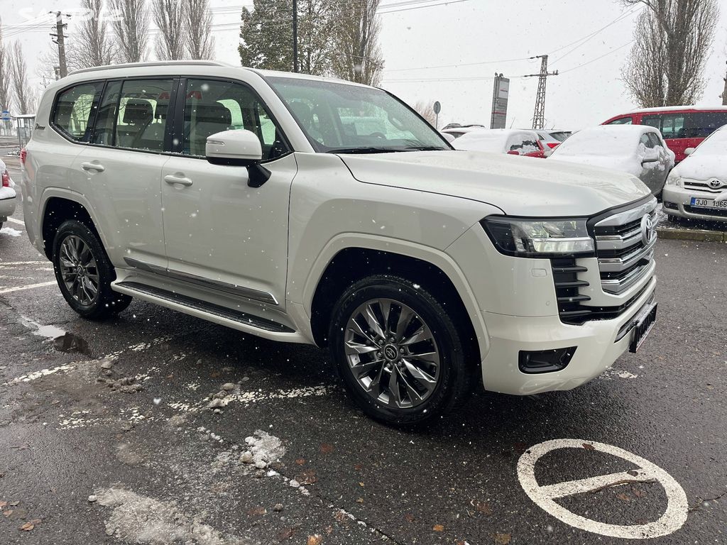 Toyota Land Cruiser 300, fotka 7