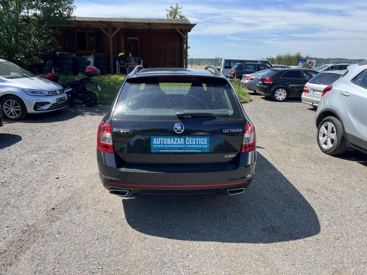 Škoda Octavia, 2.0 TDI RS - fotka 4